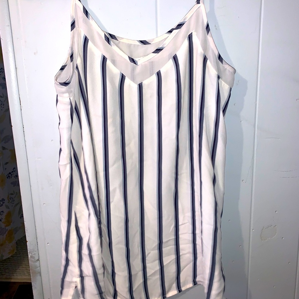 Maurices XS dressy tank top!